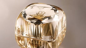 How to Use La Cr&egrave;me | Cl&eacute; de Peau Beaut&eacute;